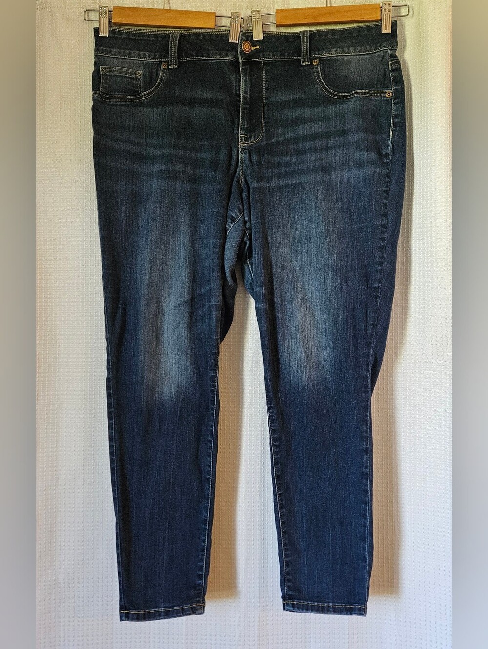 Maurices jeans size 20W Regular